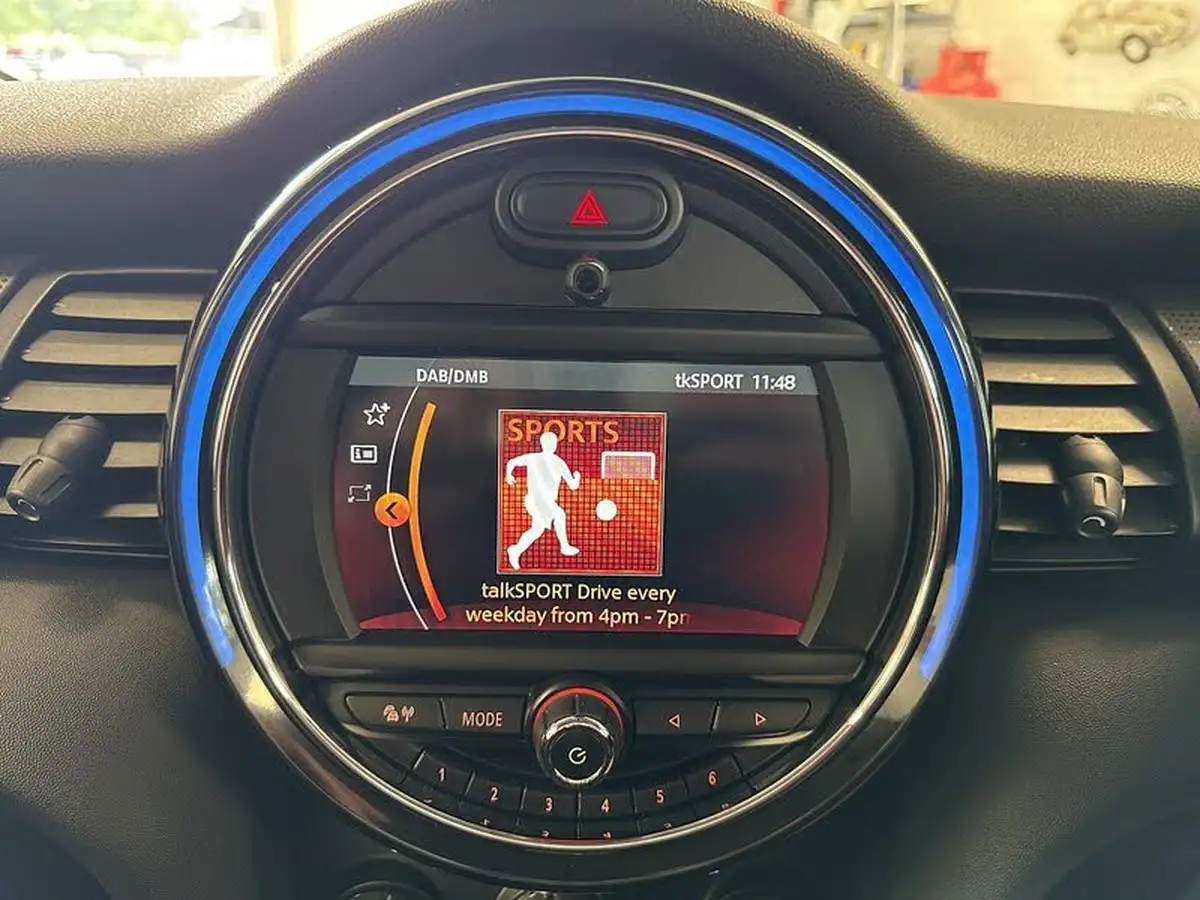 2018-mini-cooper-15-cooper-series-ii-ss-hatchback-5d-big-14