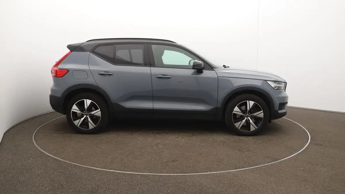 2021-volvo-xc40-15-t5-r-design-262bhp-big-47