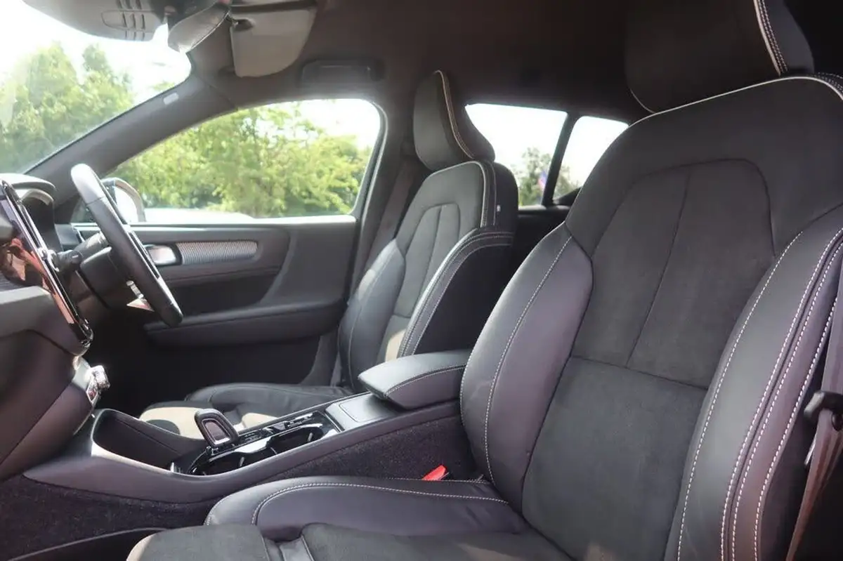 2021-volvo-xc40-15-t3-r-design-161bhp-auto-big-19