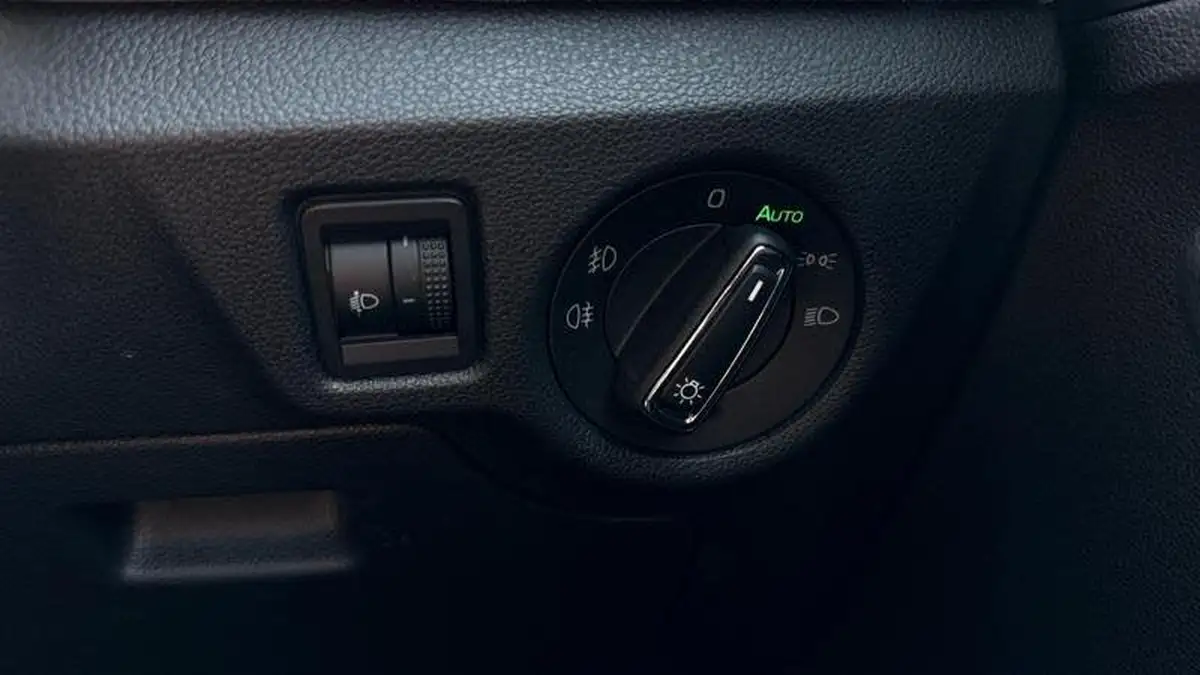 2024-skoda-kamiq-15-tsi-se-l-executive-dsg-big-18