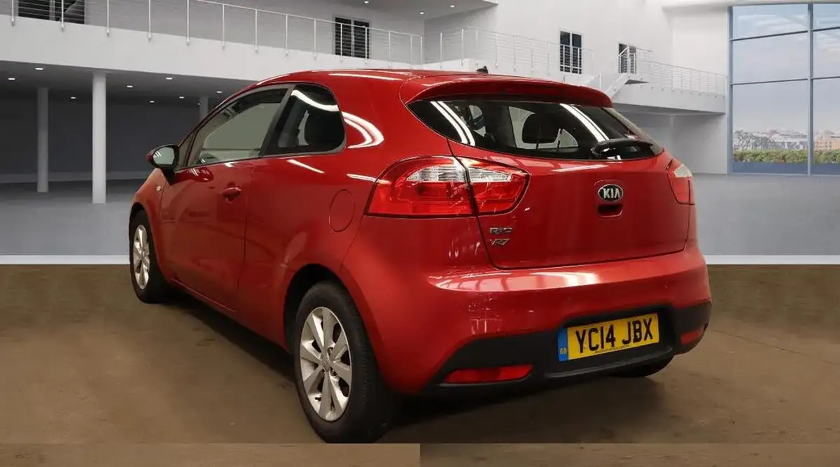 2014-kia-rio-125-vr7-3d-big-2