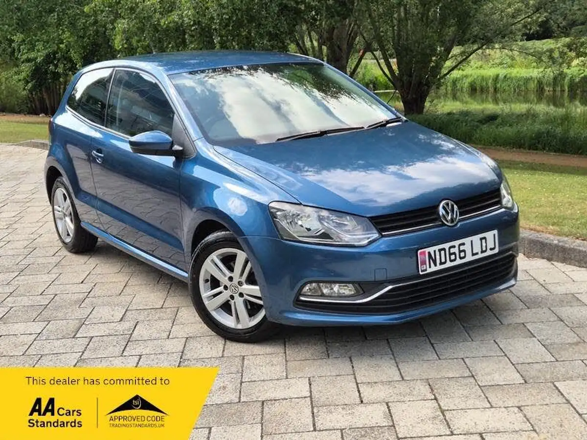 2016-volkswagen-polo-12-tsi-match-3d-big-0