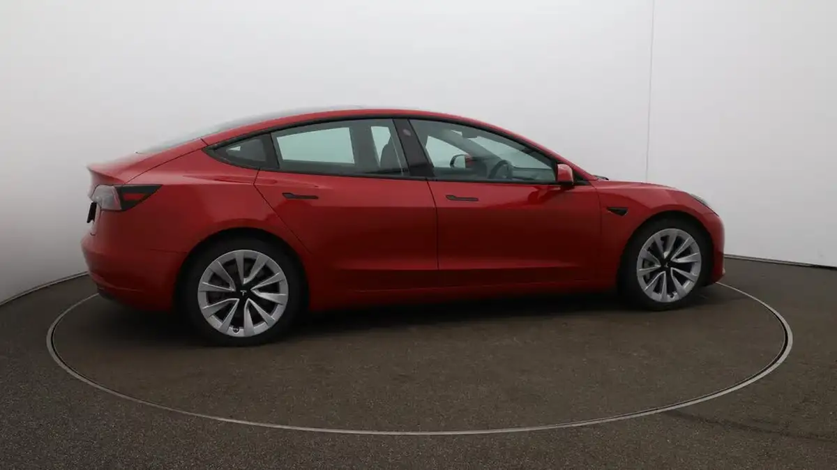 2021-tesla-model-3-e-long-range-4x4-big-50