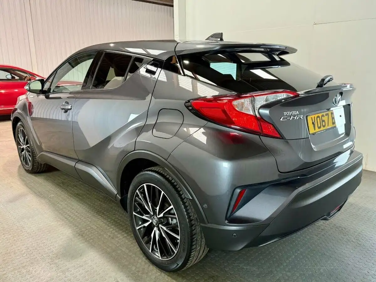 2017-toyota-c-hr-18-vvt-i-excel-big-4