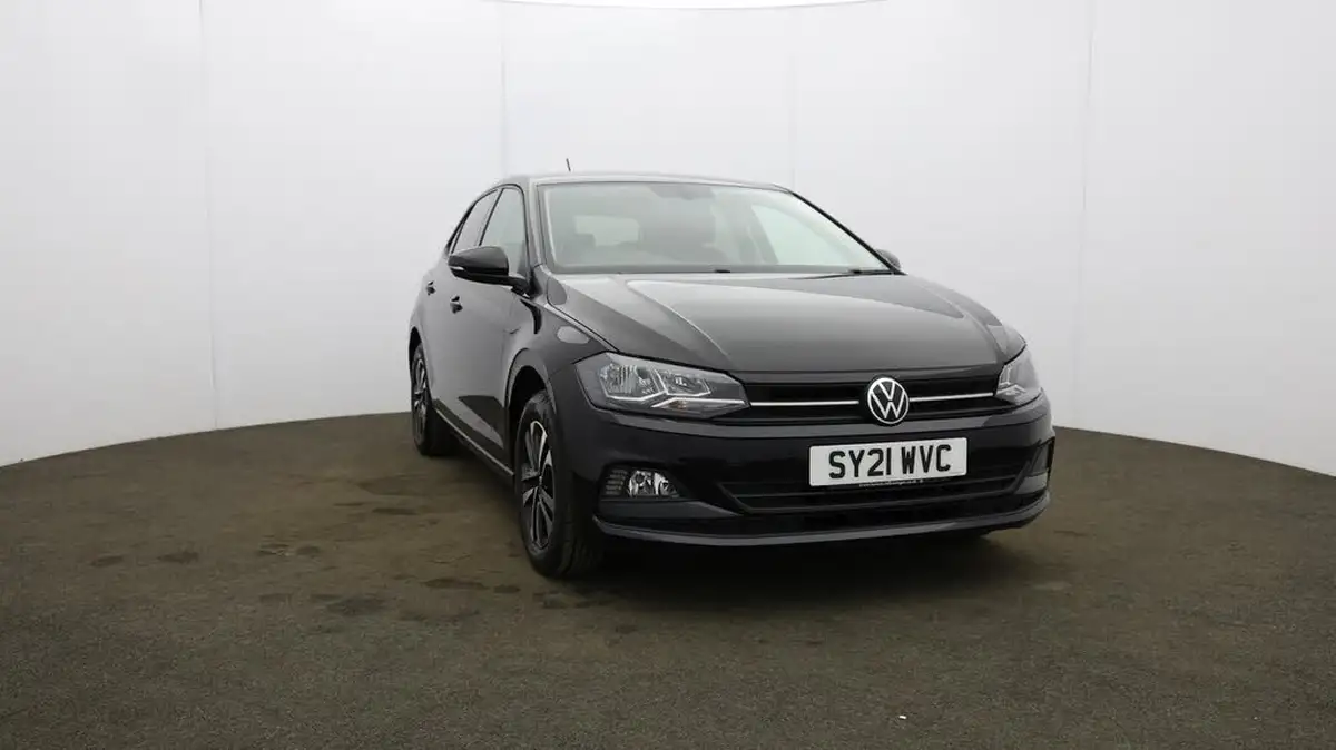 2021-volkswagen-polo-10-united-big-37