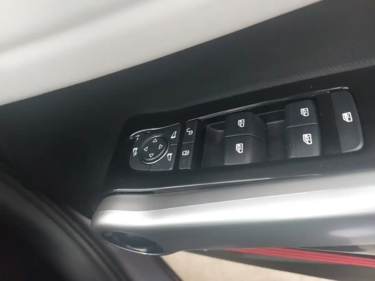 2020-smart-fortwo-eq-pulse-premium-coupe-big-13