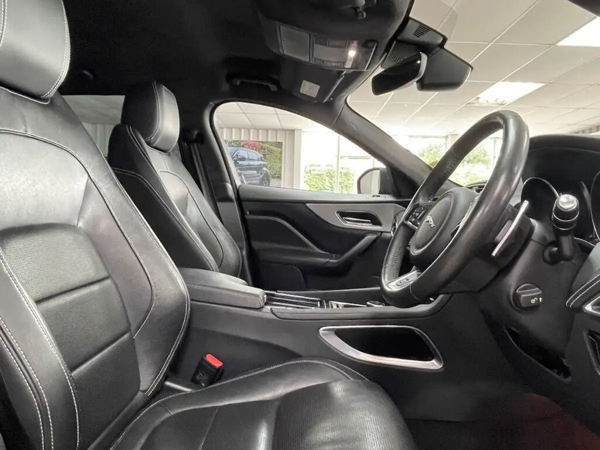 2019-jaguar-f-pace-20-i4d-r-sport-180ps-auto-big-24