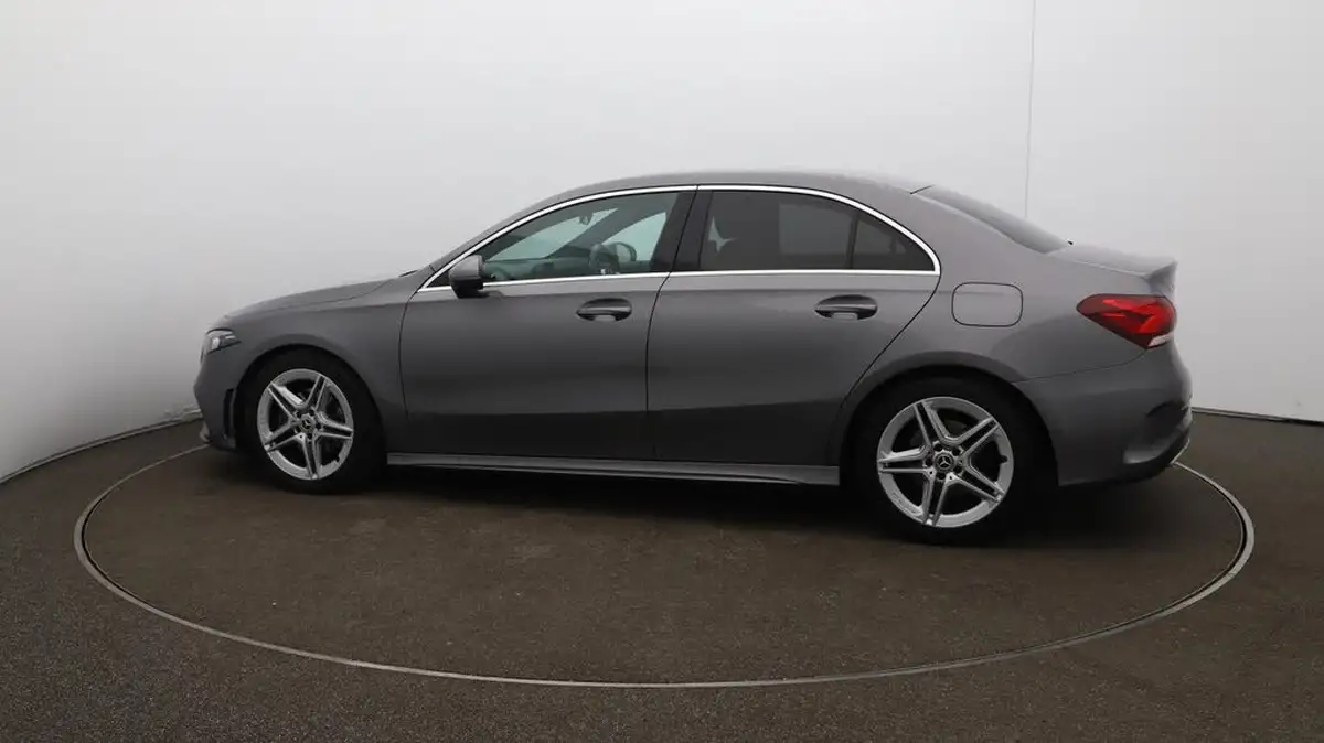 2020-mercedes-benz-a-class-13-a200-amg-line-saloon-4d-7g-dct-big-49