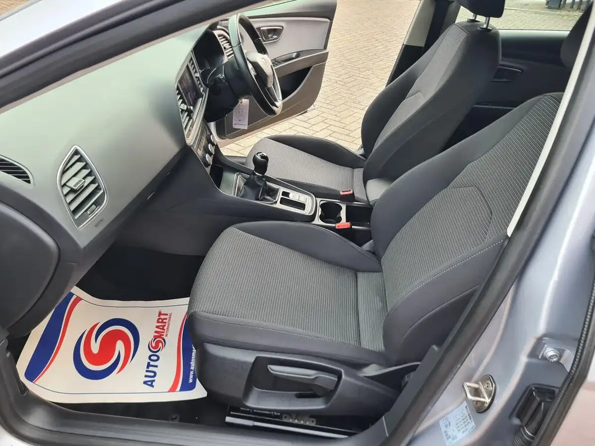 2020-seat-leon-16tdi-se-estate-big-30