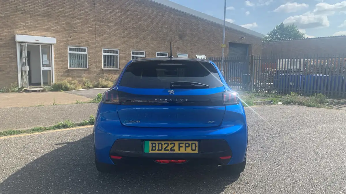 2022-peugeot-208-e-gt-136bhp-50kwh-big-8