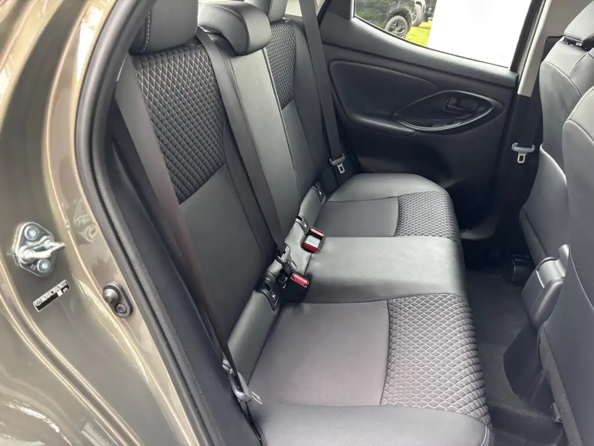 2023-mazda-mazda2-15-agile-big-18