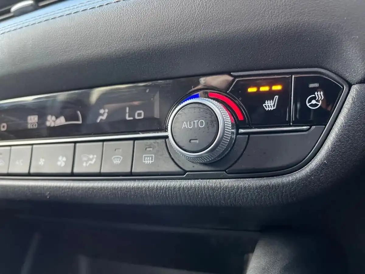 2021-mazda-mazda6-20-skyactiv-g-sport-tourer-5d-big-41