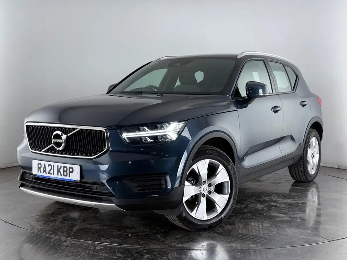 2021-volvo-xc40-15-t3-momentum-161bhp-big-39