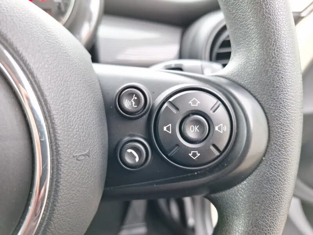 2020-mini-countryman-15-cooper-classic-auto-big-16