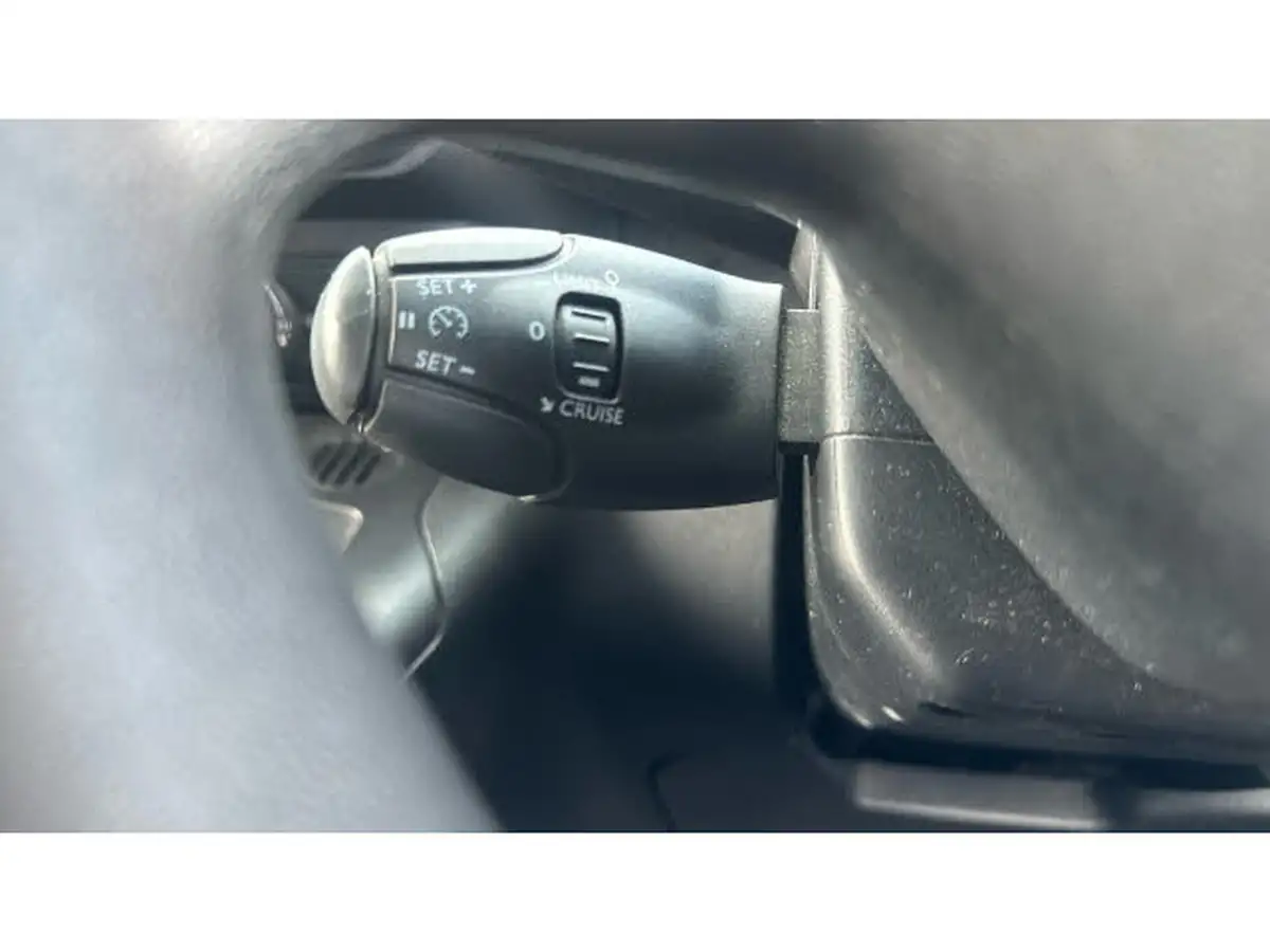 2019-peugeot-partner-16bluehdi-950-professional-big-28