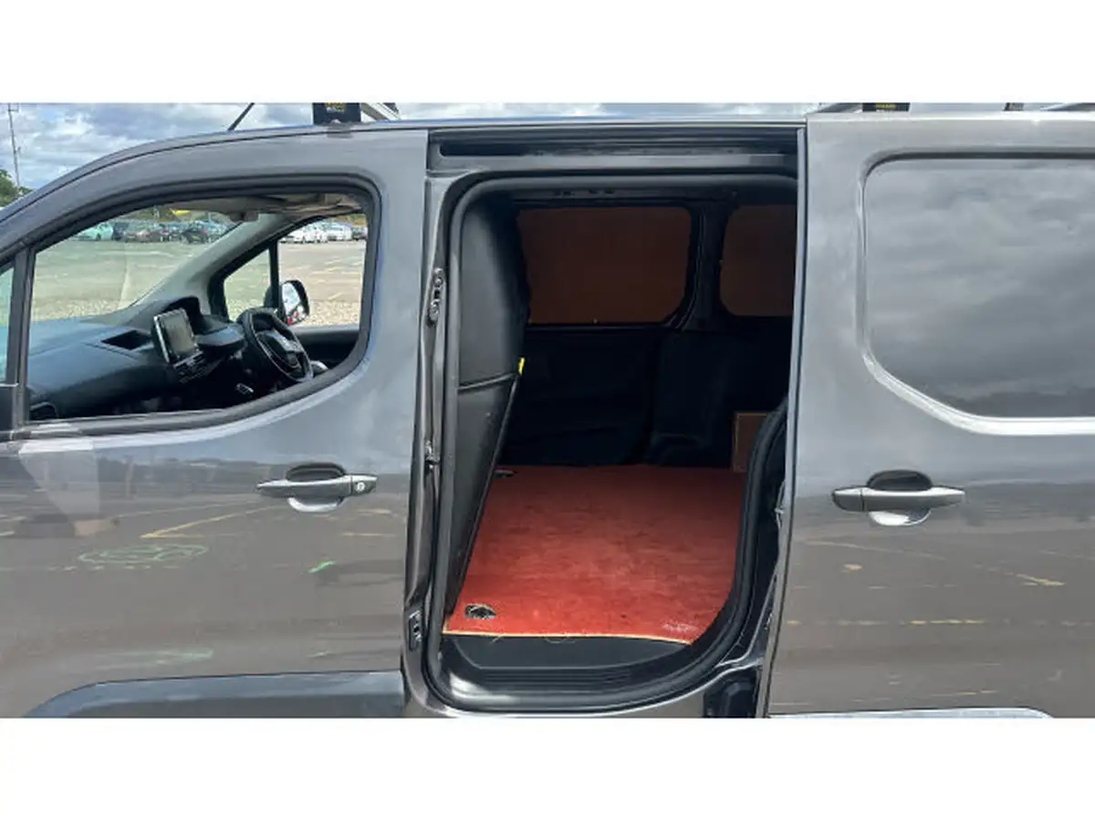 2019-peugeot-partner-16bluehdi-950-professional-big-4