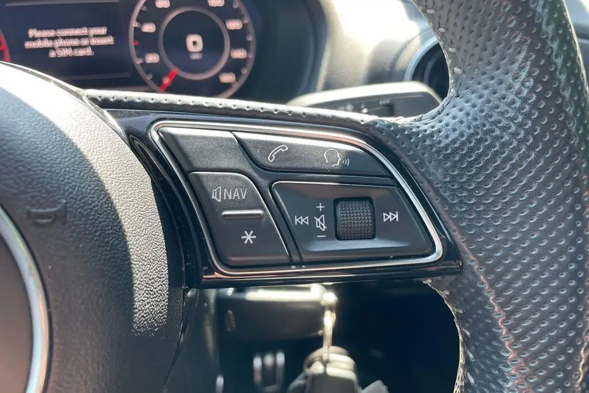 2019-audi-q2-16-30-tdi-black-edition-big-38