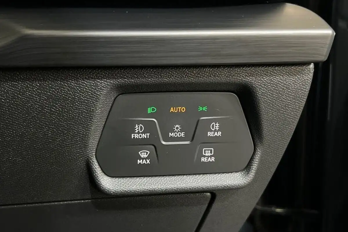 2024-cupra-formentor-14-e-hybrid-vz2-big-36