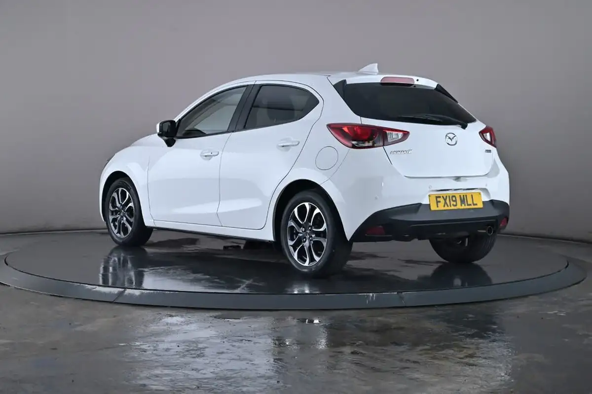 2019-mazda-mazda2-15-sport-nav-big-19