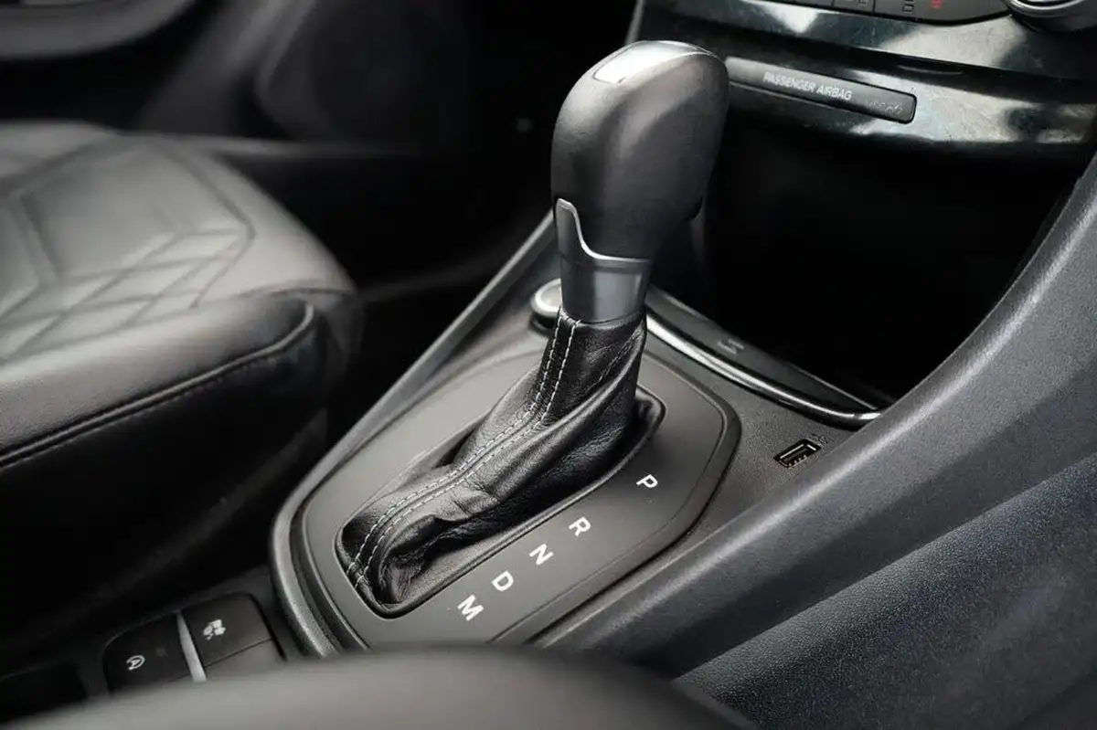 2021-ford-puma-suv-10-st-line-vignale-155ps-hybrid-mhev-auto-big-22