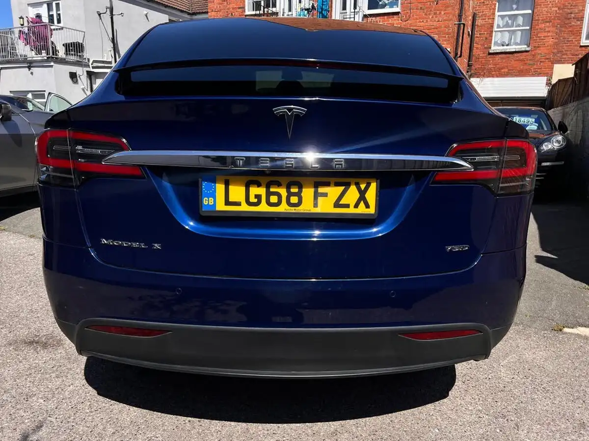 2018-tesla-model-x-e-75d-big-5