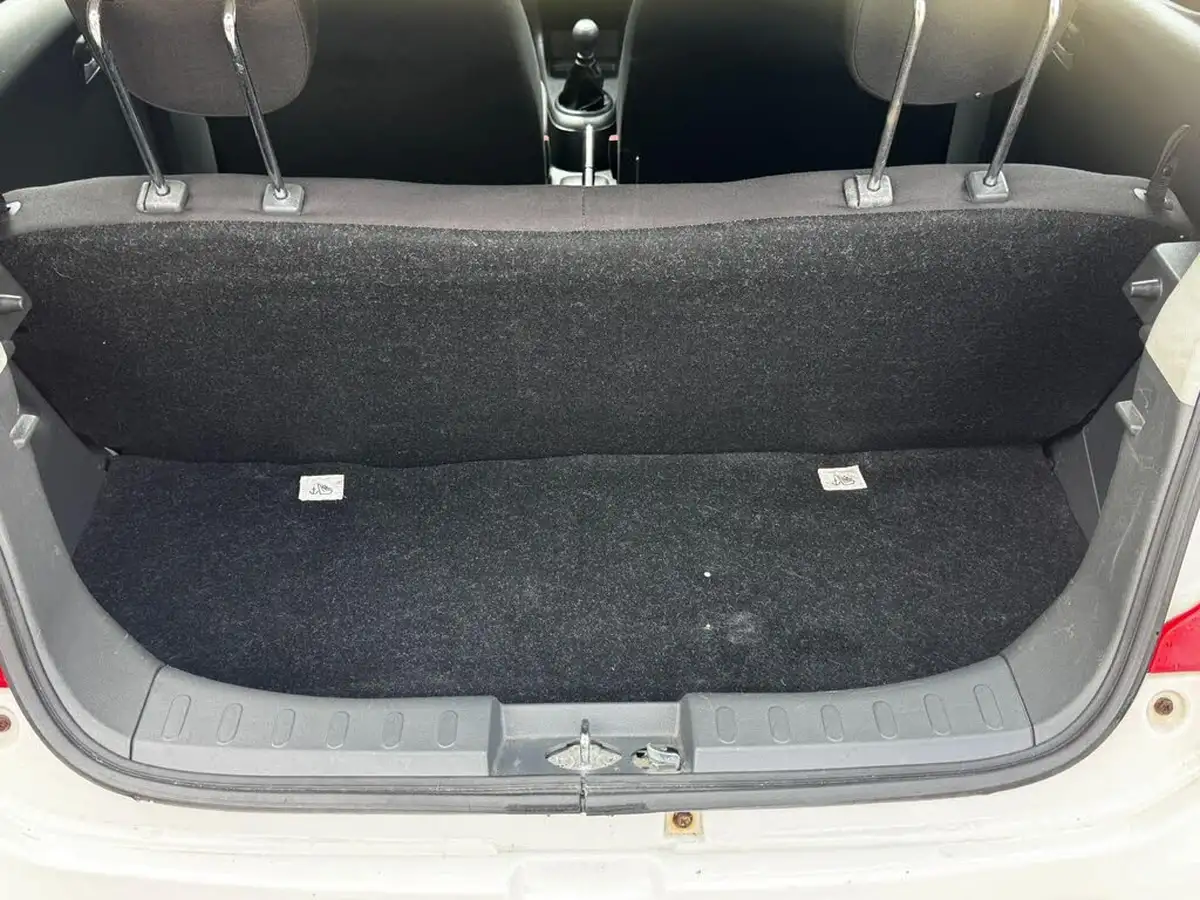 2014-suzuki-alto-10-sz-big-12
