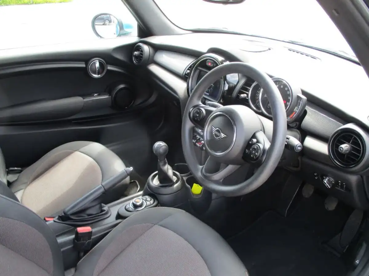2020-mini-cooper-15-cooper-classic-convertible-2d-big-8