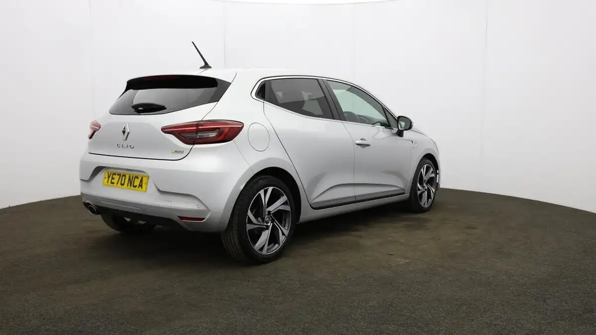 2021-renault-clio-10-tce-rs-line-100bhp-big-59