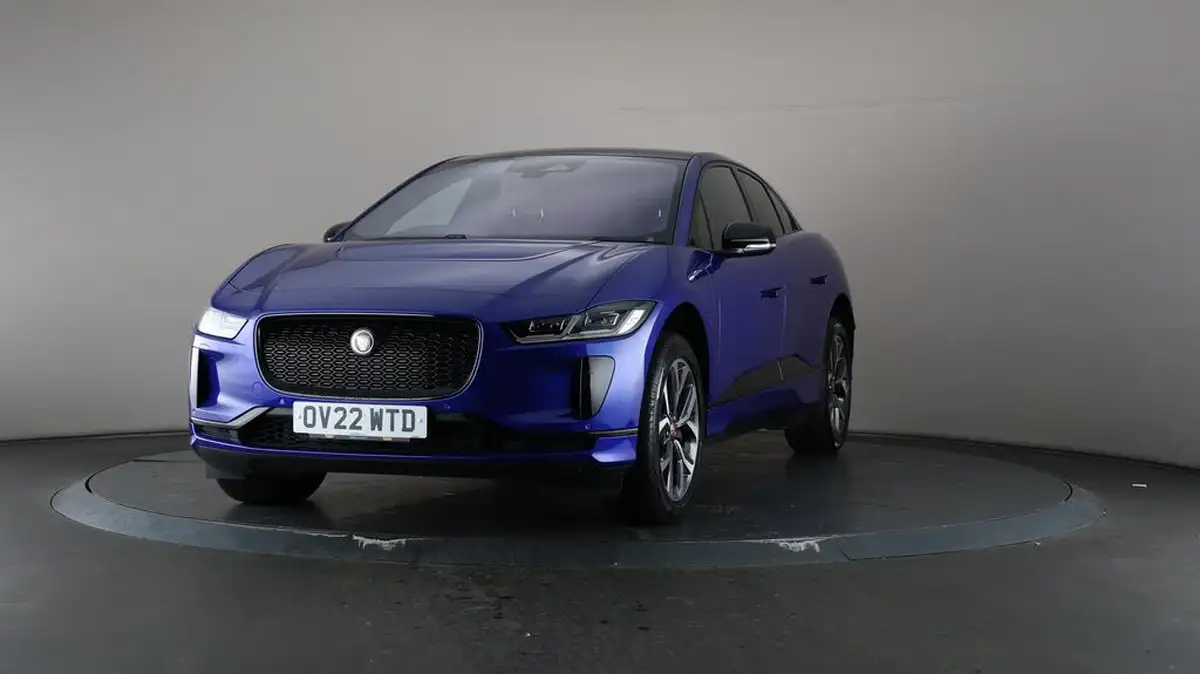 2022-jaguar-i-pace-ev400-hse-black-big-48