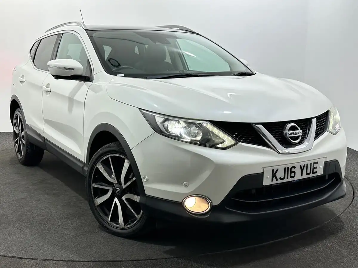 2016-nissan-qashqai-15dci-tekna-big-51