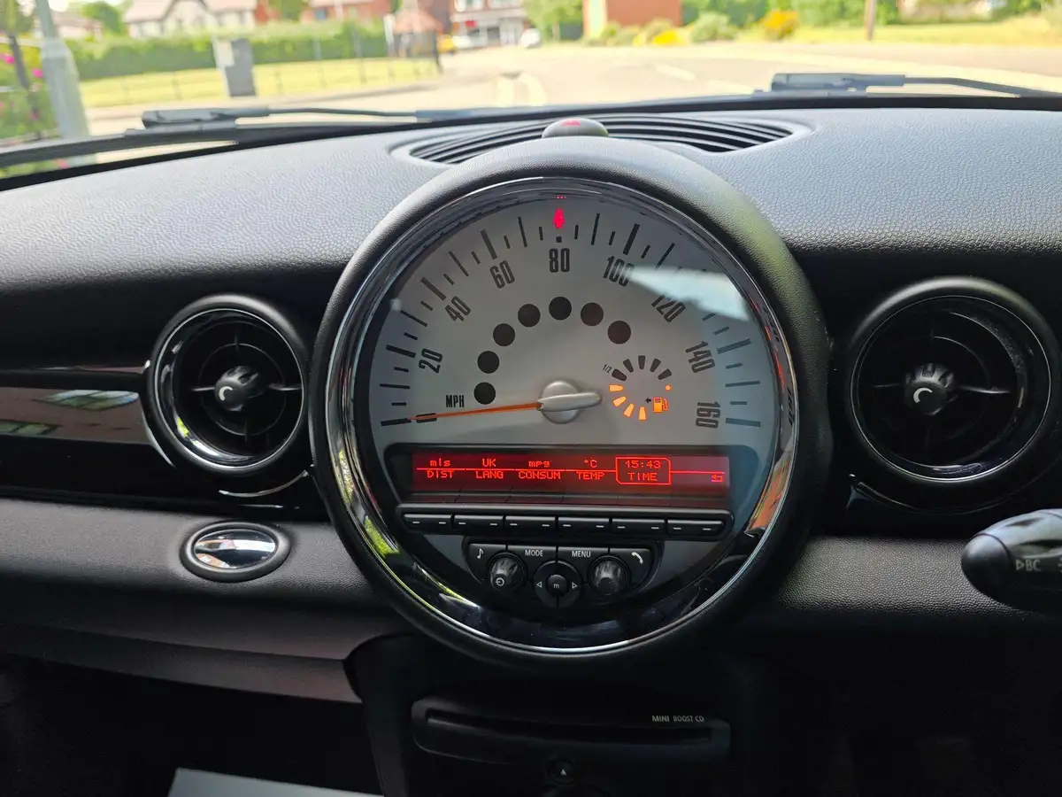 2013-mini-coupe-16-cooper-big-19