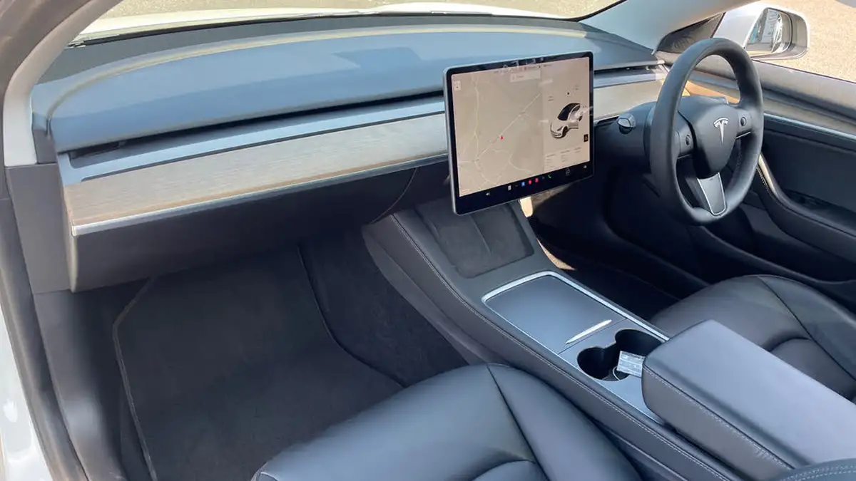 2021-tesla-model-3-e-long-range-4x4-big-9