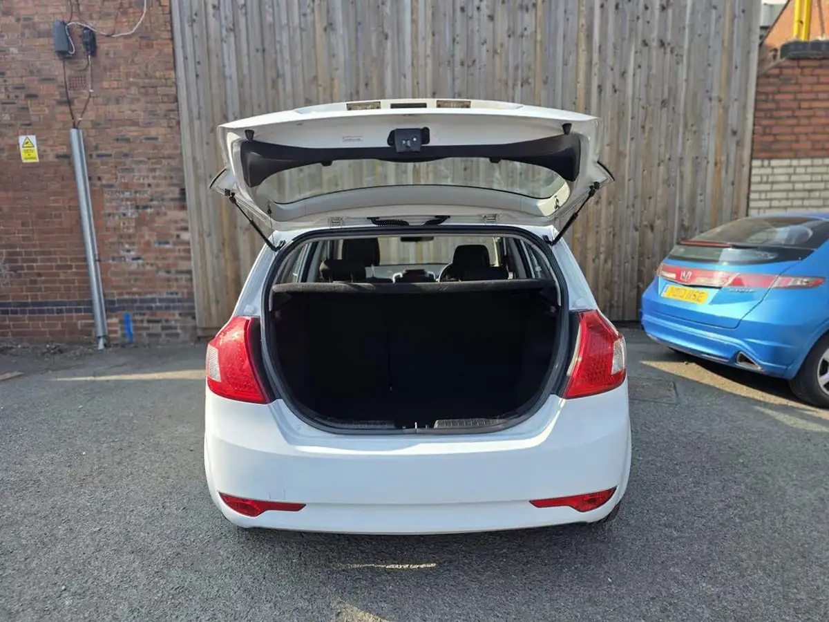 2009-kia-ceed-14-1-big-9
