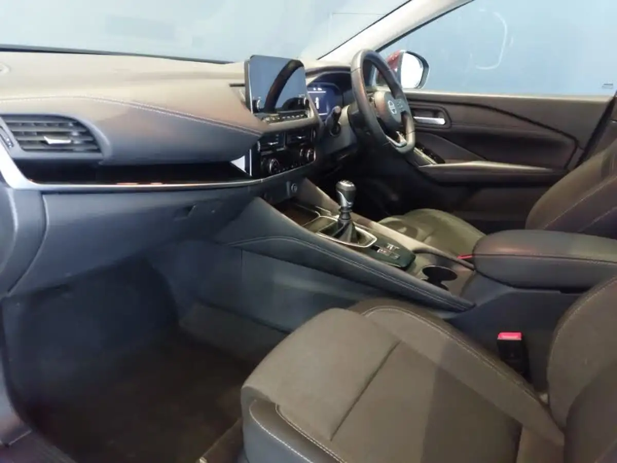 2022-nissan-qashqai-13-dig-t-n-connecta-140ps-big-4