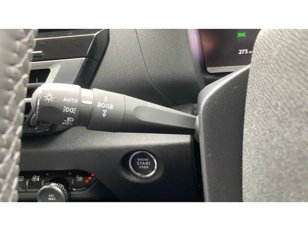 2022-citroen-c4-12-puretech-shine-plus-130ps-big-23