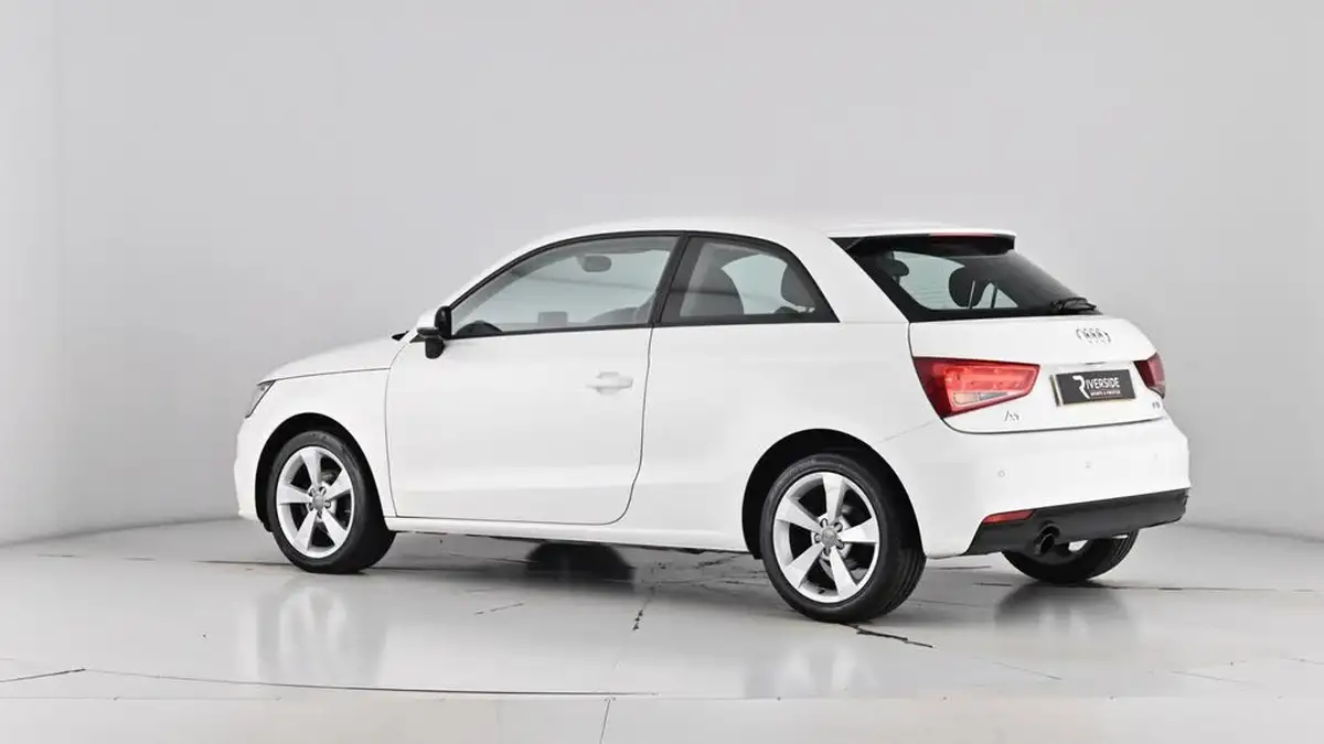 2016-audi-a1-10-tfsi-sport-hatchback-3d-big-58