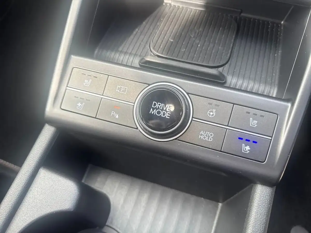 2025-hyundai-kona-big-25