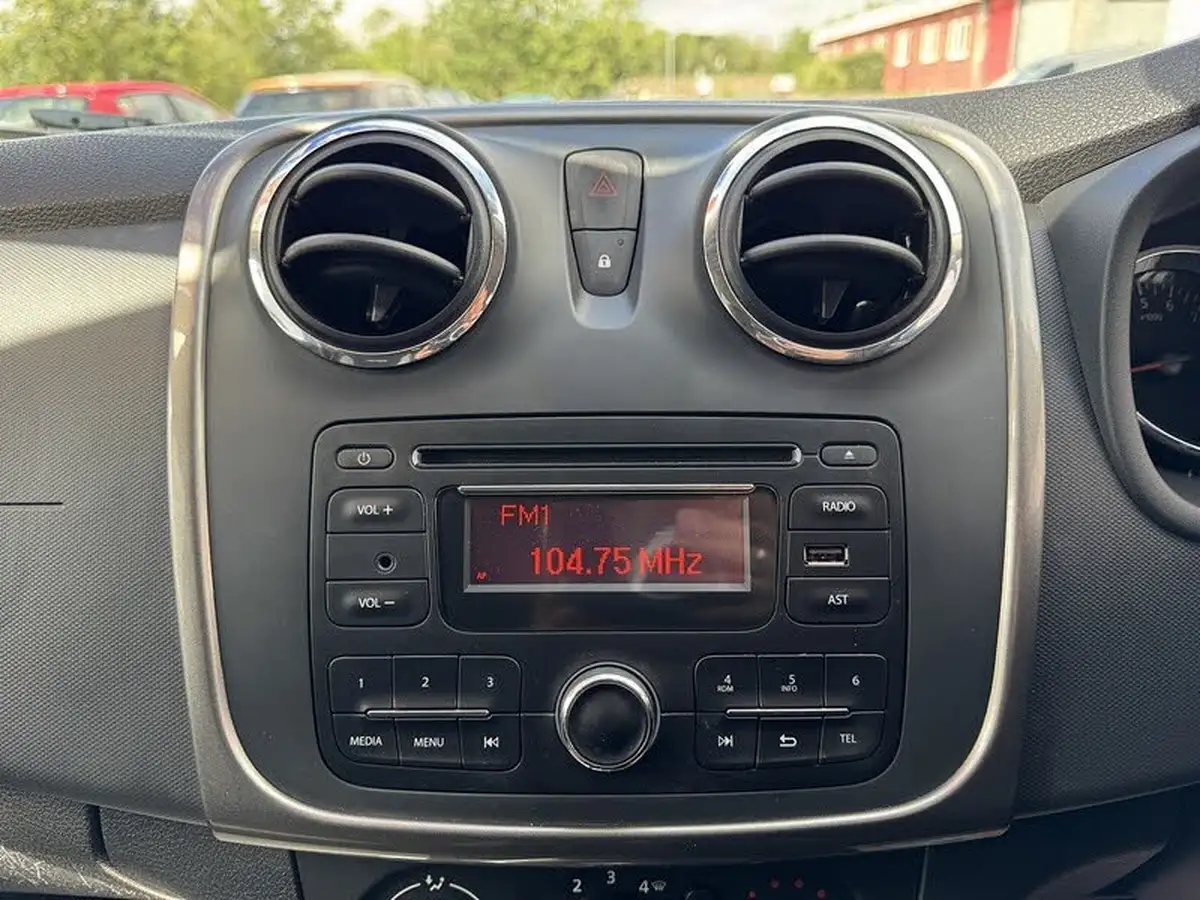 2016-dacia-sandero-stepway-15dci-ambiance-big-41