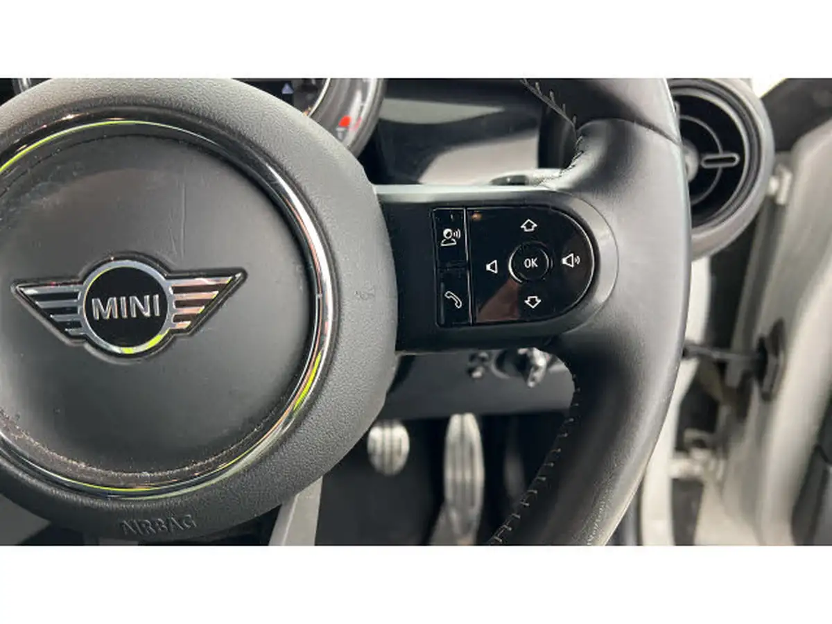 2021-mini-cooper-20-cooper-s-sport-hatchback-5d-big-17