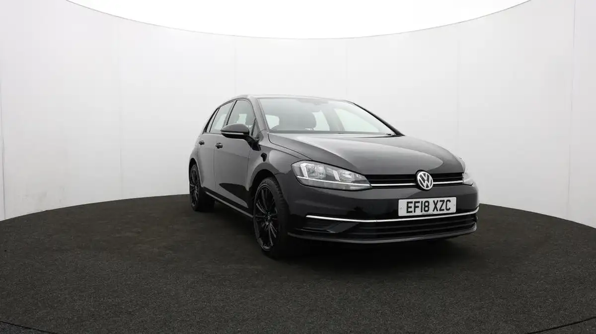 2018-volkswagen-golf-10-tsi-se-nav-110ps-ss-hatchback-5d-dsg-big-45