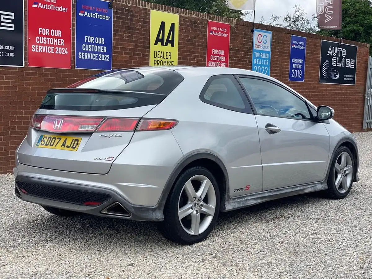 2007-honda-civic-18-type-s-gt-big-12