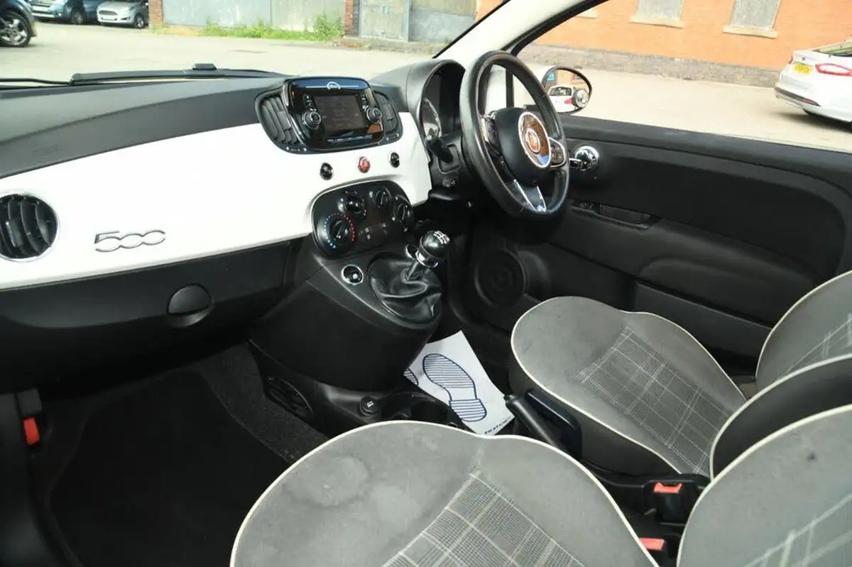 2018-fiat-500-12-lounge-big-13