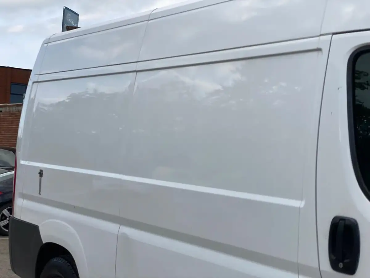 2017-fiat-ducato-20td-35-lh2-panel-big-33