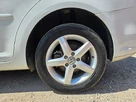 2014-volkswagen-touran-small-33