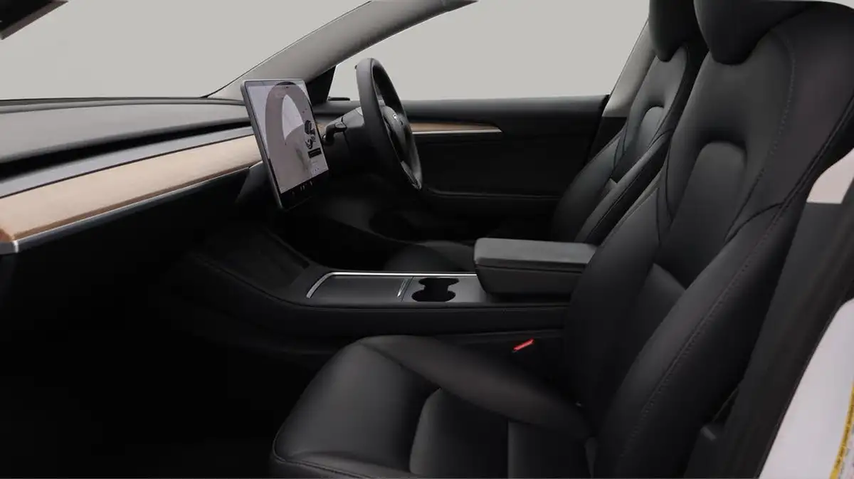 2021-tesla-model-3-e-long-range-awd-big-14