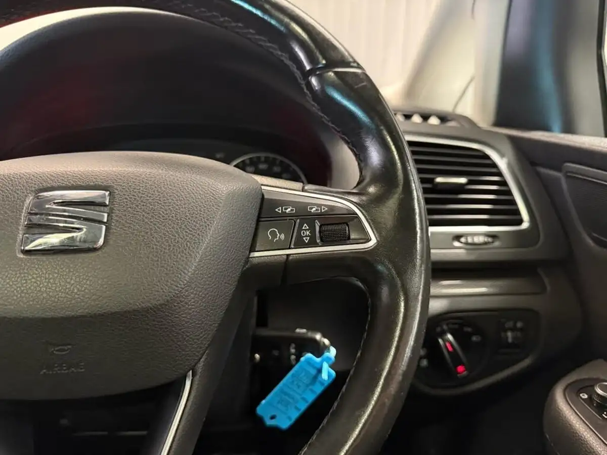 2016-seat-alhambra-20tdi-se-lux-184ps-dsg-big-32