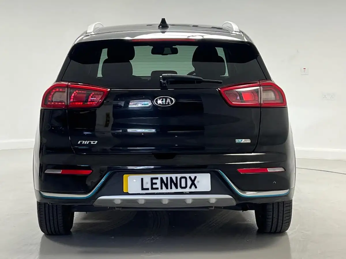 2018-kia-niro-16-gdi-3-156kwh-16-alloy-wheels-big-5
