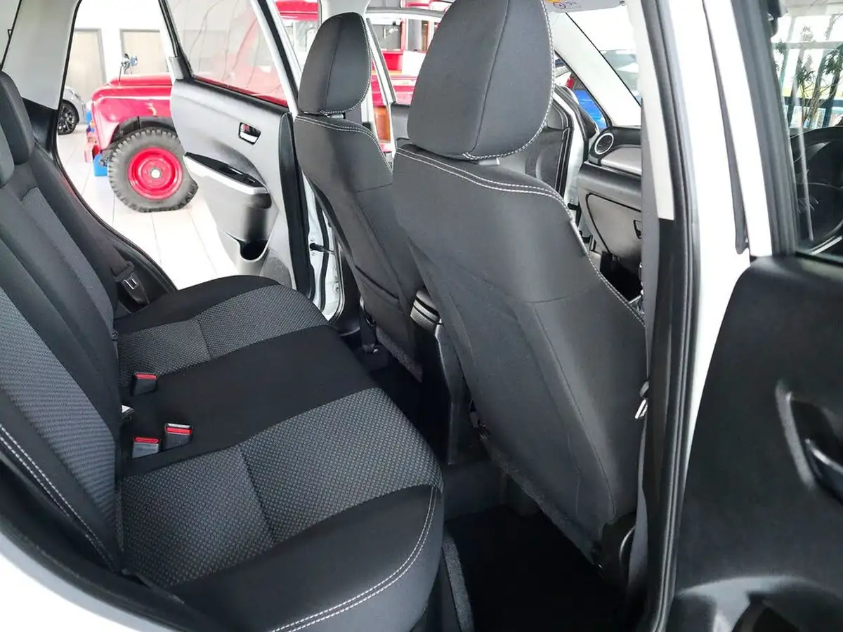 2022-suzuki-vitara-14-boosterjet-sz-t-big-18