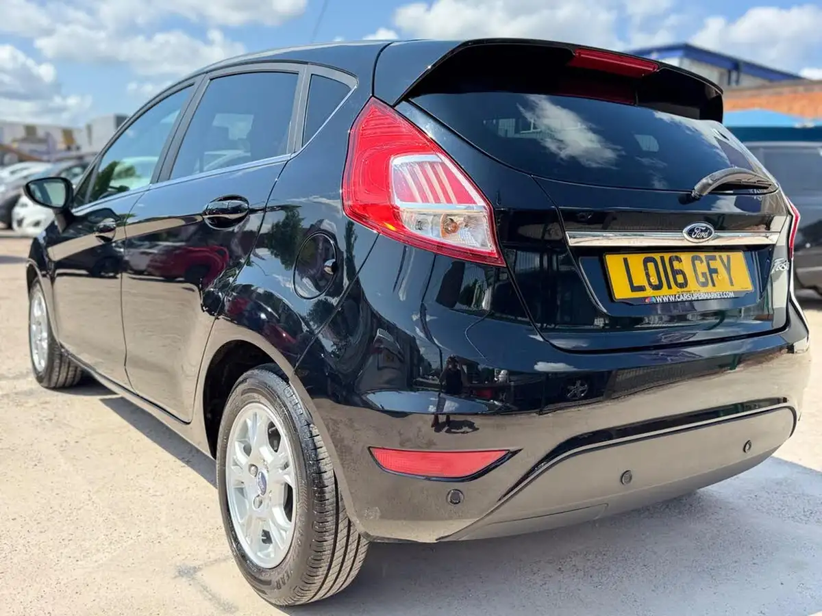 2016-ford-fiesta-15tdci-titanium-econetic-5d-big-15