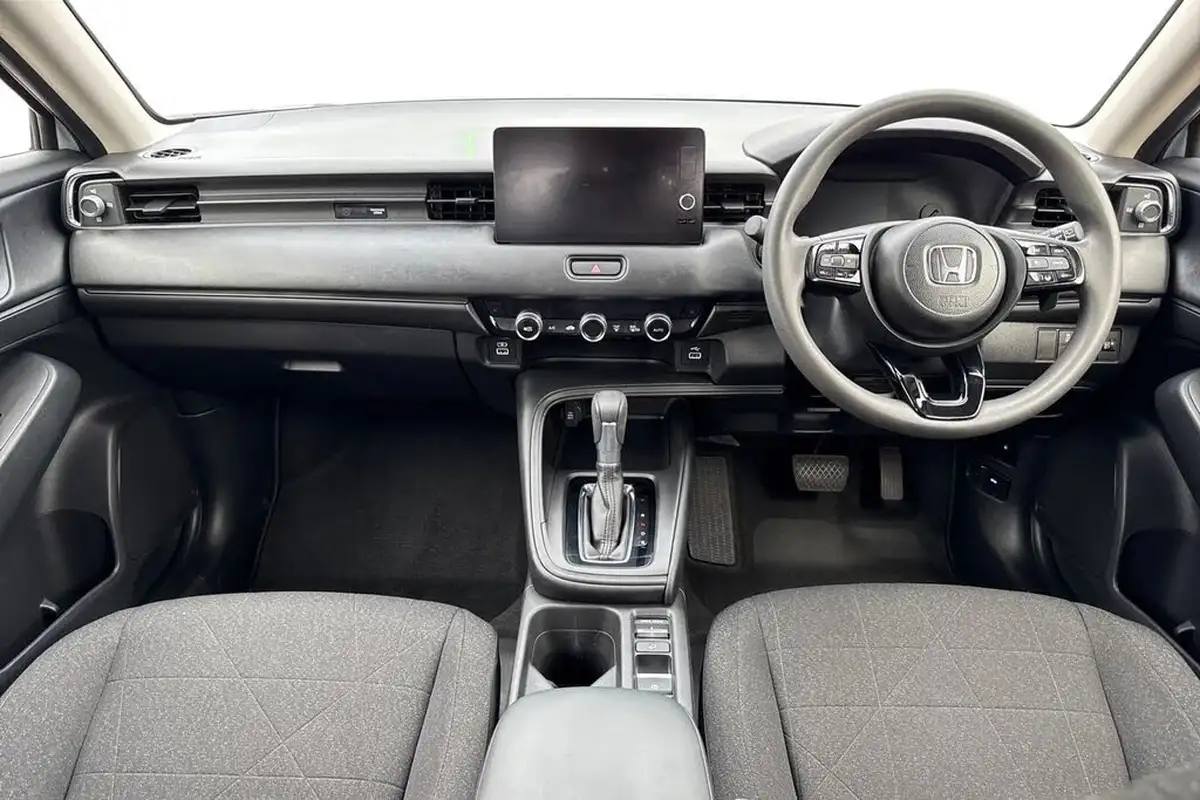 2024-honda-hr-v-15-i-mmd-elegance-big-3
